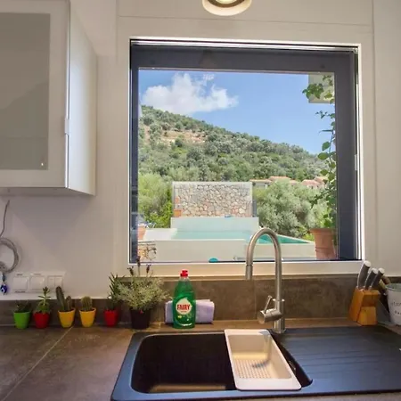 Arkoudi - Enjoy Panoramic Ocean Views From A Serene Mountain Setting Villa