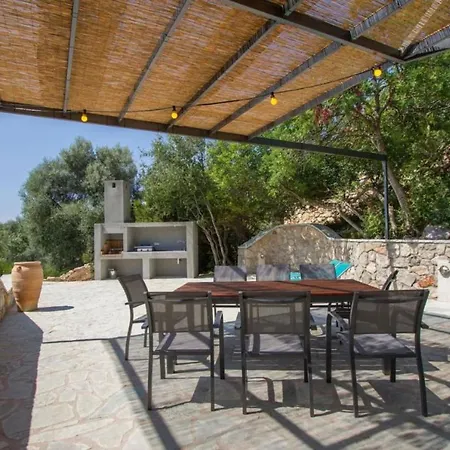 Villa Arkoudi With Sea View Pink Pong Table Field Of Petanque And Cinema *